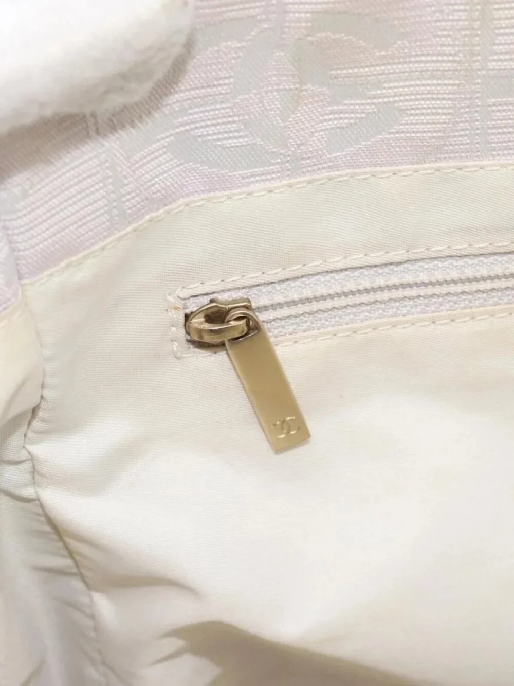 CHANEL New Travel Line Tote Bag Nylon Pink Gold CC Auth 176440